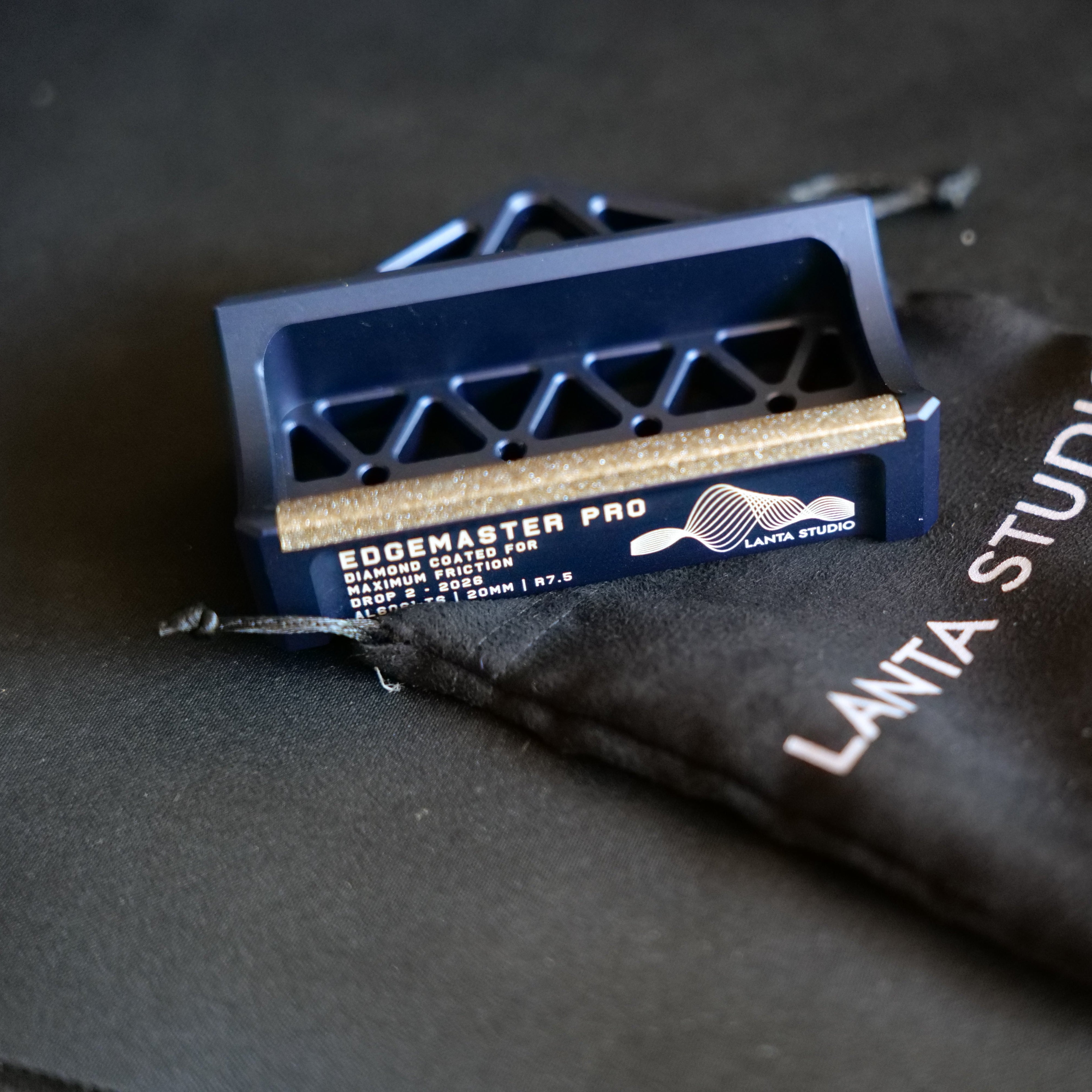 Edgemaster Pro (Drop 2)